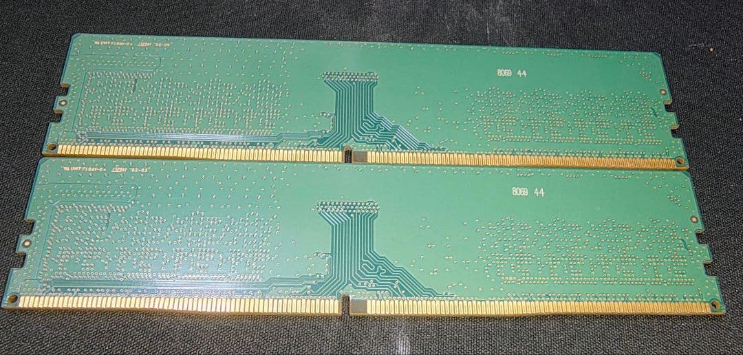 SAMSUNG デクトップ用メモリDDR4-2400T 16GB(8GB×2)