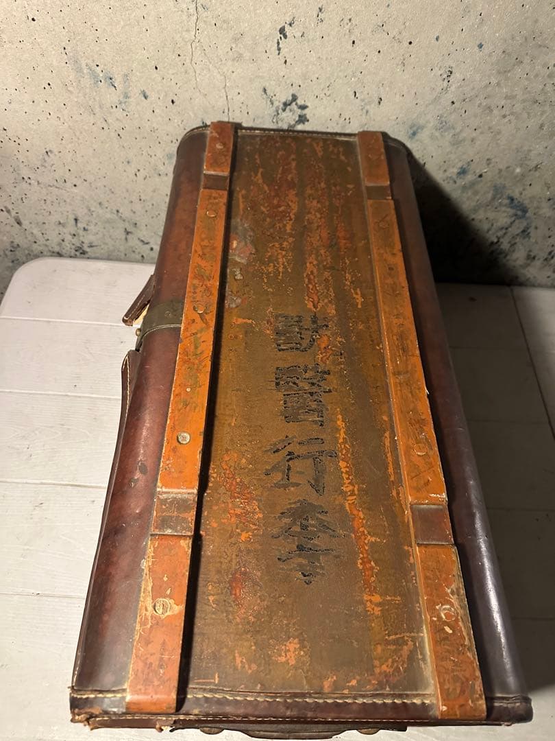 カ*ニ様 希少　大日本帝国　旧日本軍　軍隊　行李　ケース　当時物　獣督行李