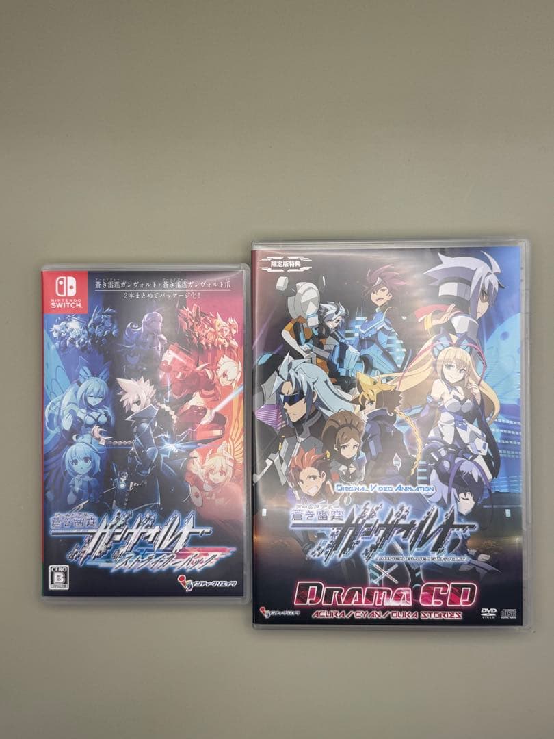 switch　限定版 蒼き雷霆 ガンヴォルト ストライカーパック