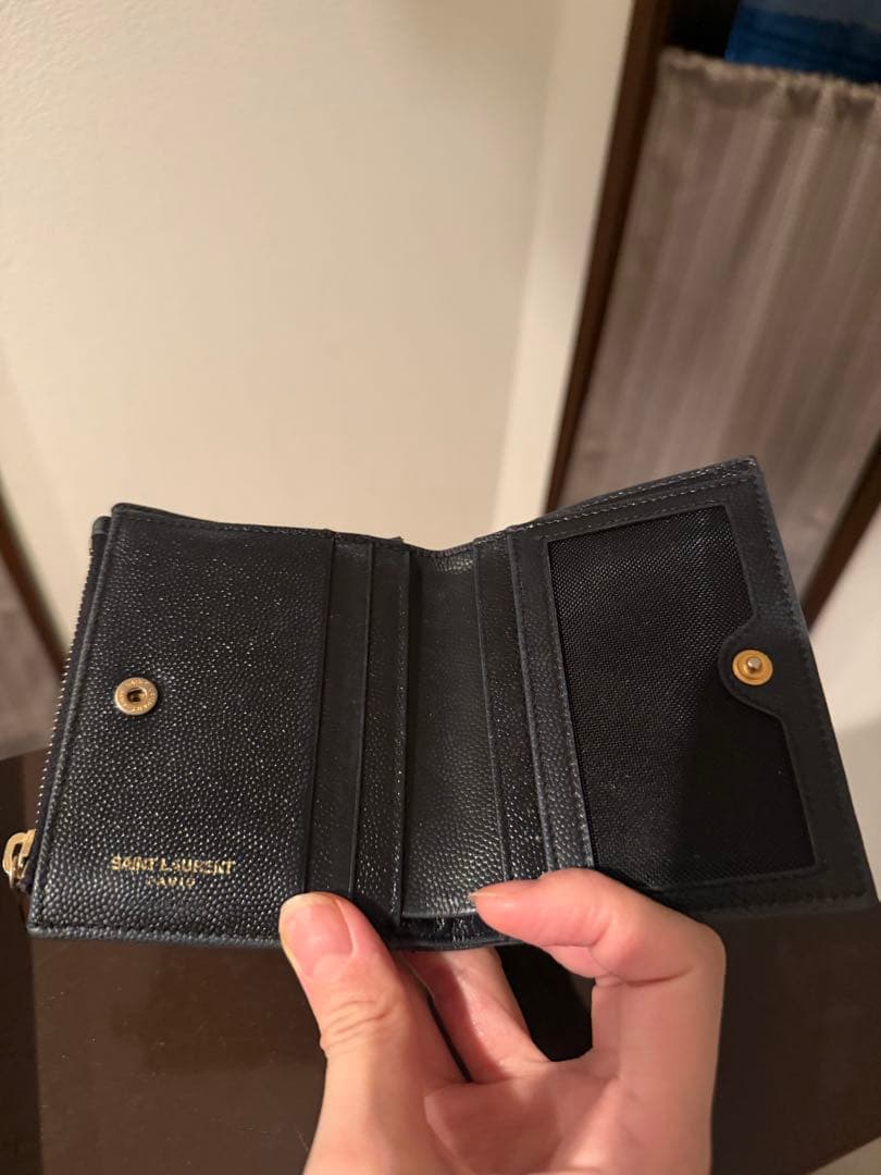 YSL ネイビー 二つ折り財布
