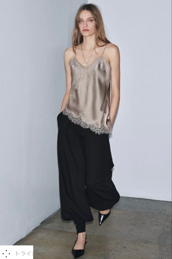 【新品未使用品】ZARA レーストリム キャミソールトップス