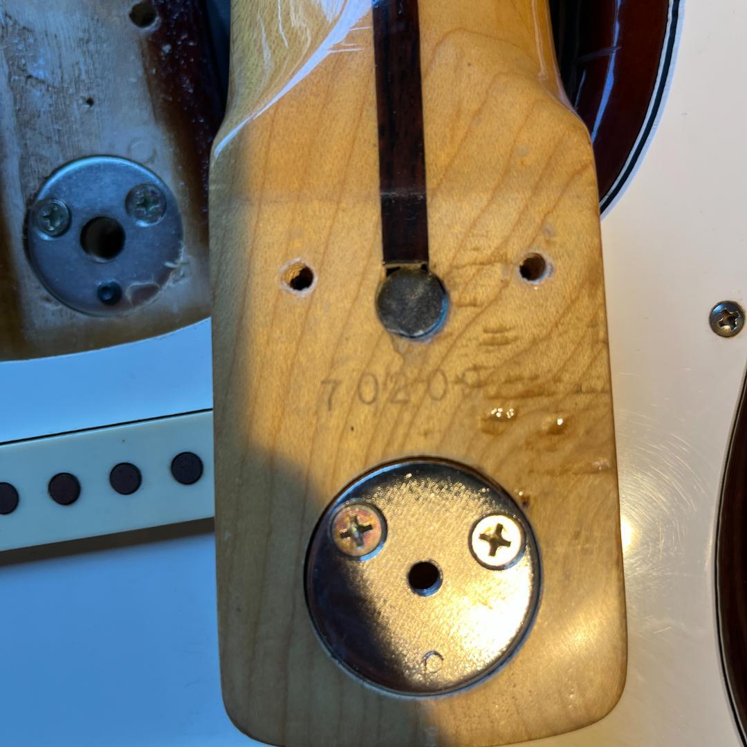 Fernandes FST-50 石ロゴ 1977年製 ストラトキャスター