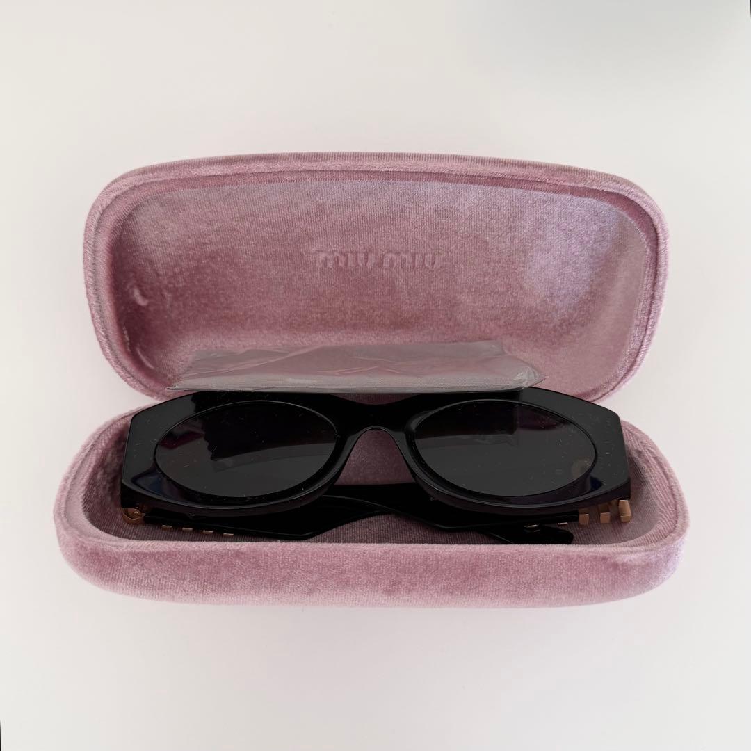 MIU MIU ミュウミュウ グリンプスサングラス