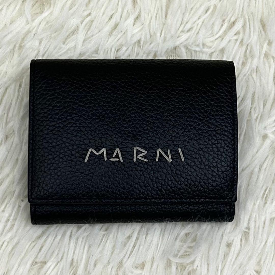 【極美品】MARNI マルニ 三つ折り財布 ブラック ロゴ レザー ウォレット