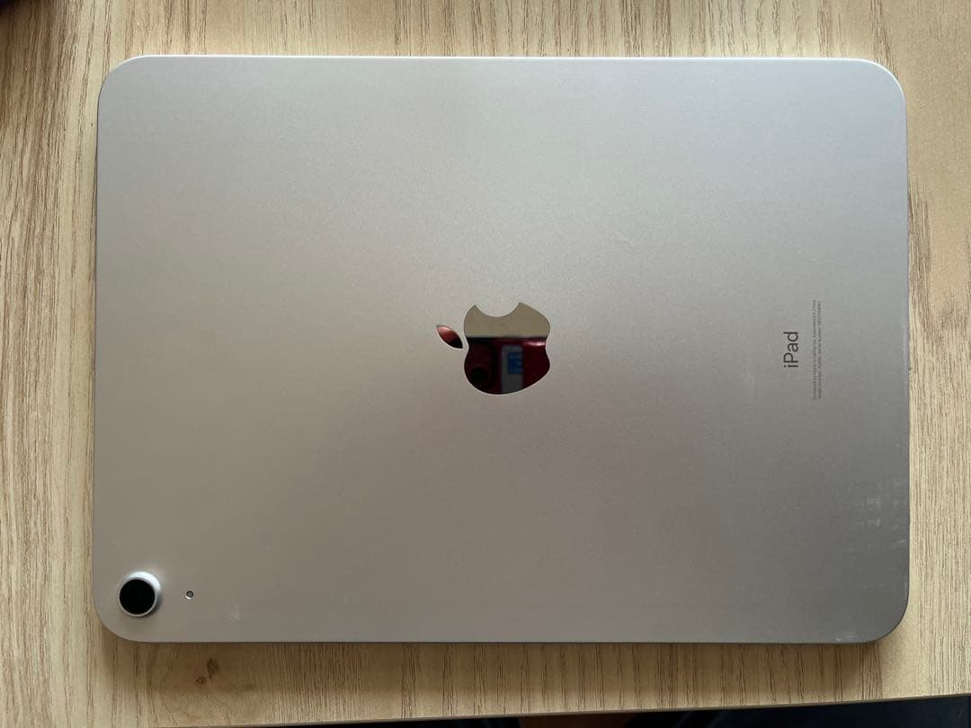Apple iPad 10.9 インチ (10th Gen) (64GB)