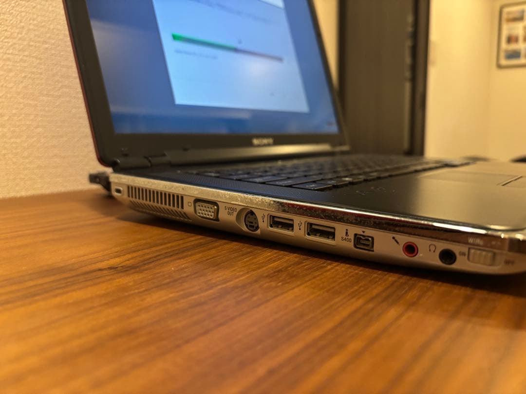 【起動確認済・美品】 Sony VAIO ノートPC レッド PCG-5J6N