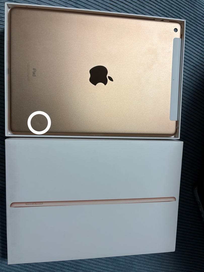 iPad (第8世代) 32GB ゴールド バッテリー良好