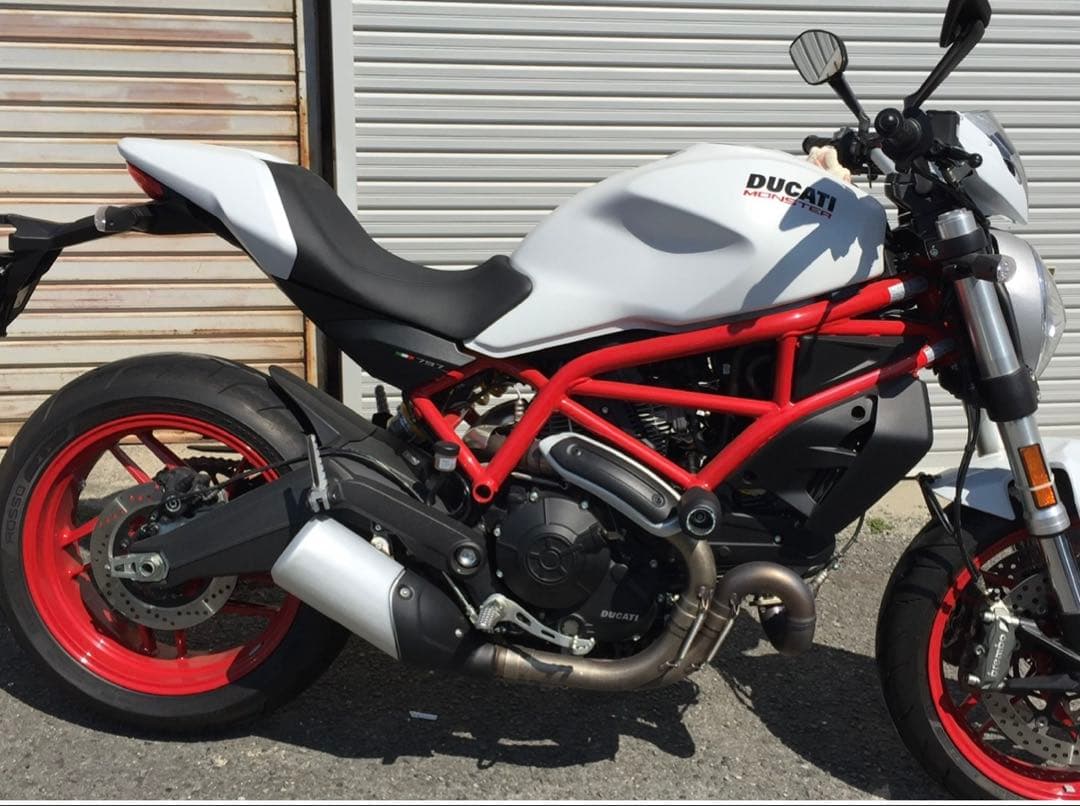 DUCATI モンスター797ローシート