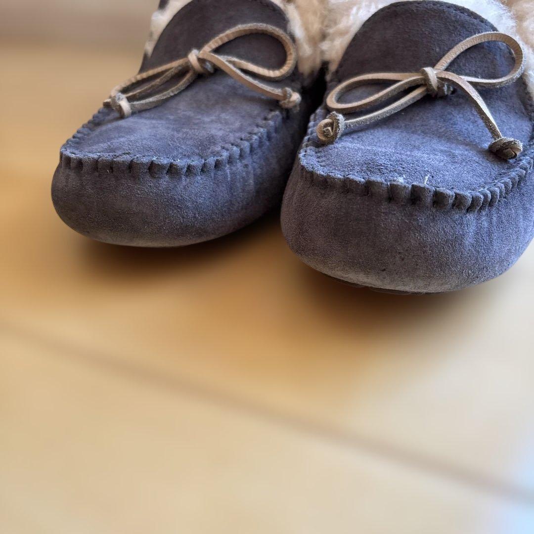 UGG アレーナ　24センチ