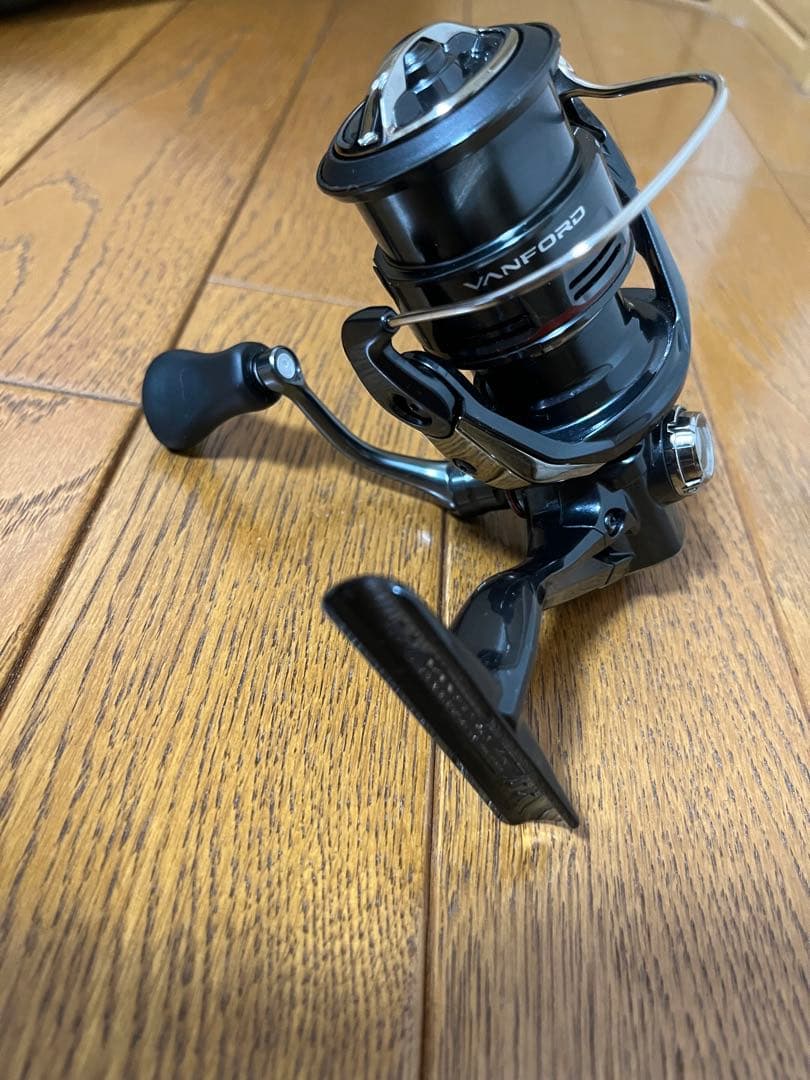 リール 24 VANFORD C2000SHG