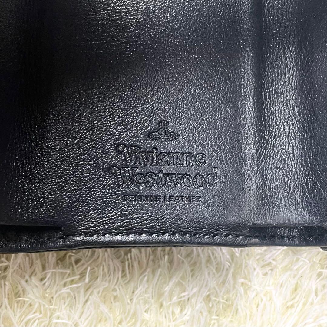 ヴィヴィアンウエストウッド 折財布 ブラック 三つ折り財布 レター型