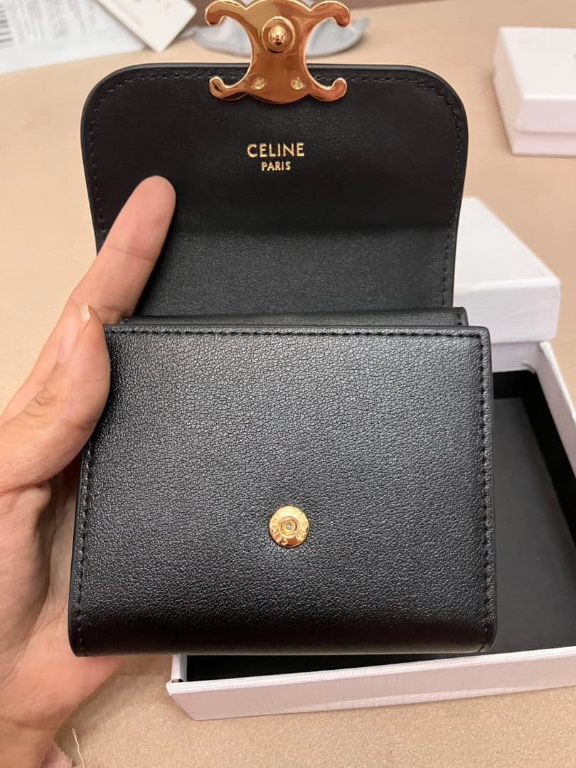 CELINE セリーヌ トリオンフ スモールウォレット 三つ折り財布 ブラック