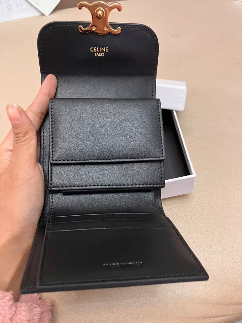 CELINE セリーヌ トリオンフ スモールウォレット 三つ折り財布 ブラック