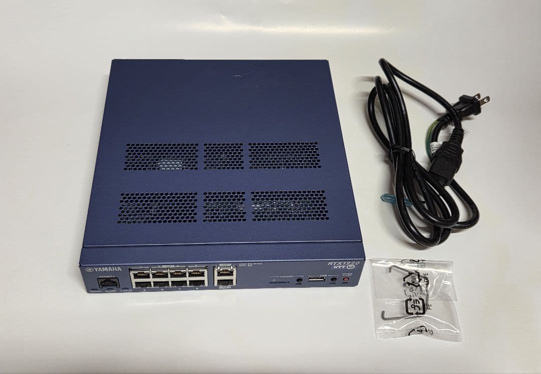 YAMAHA RTX1220 8ポートルーター