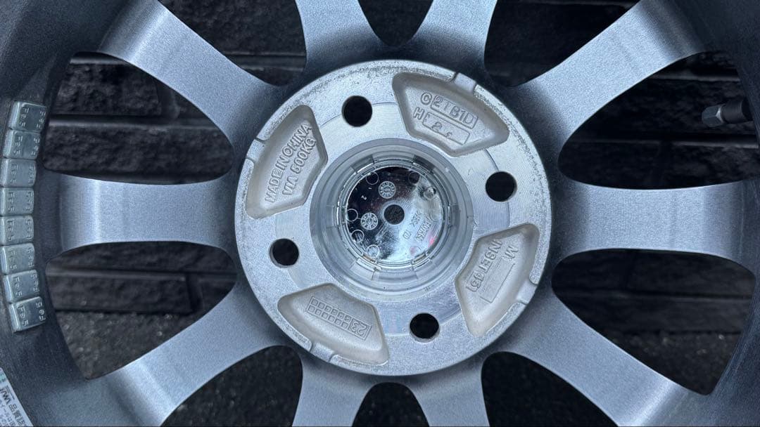 スタッドレスタイヤ　175 65 R14 ブリヂストン　ブリザック 4本送料込み
