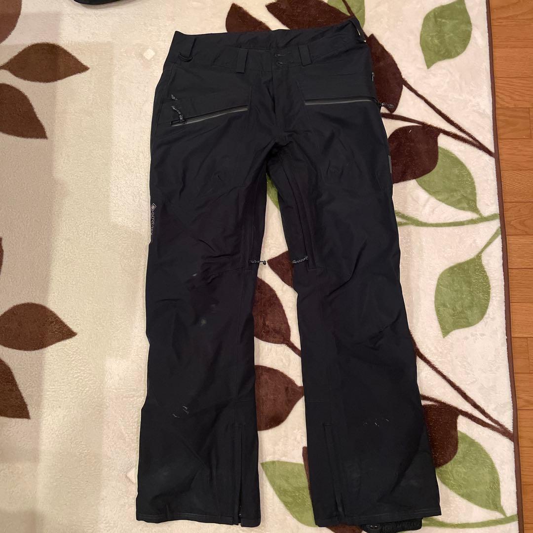BURTON GORE-TEX スノーボードウェア 上下セット パスケース付き