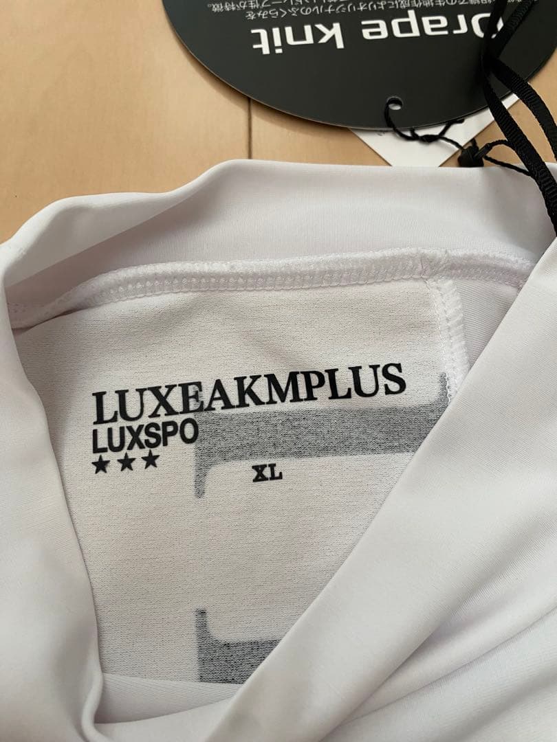 ゴルフウェア　リュクスエイケイエムプラス　セットアップ　XL