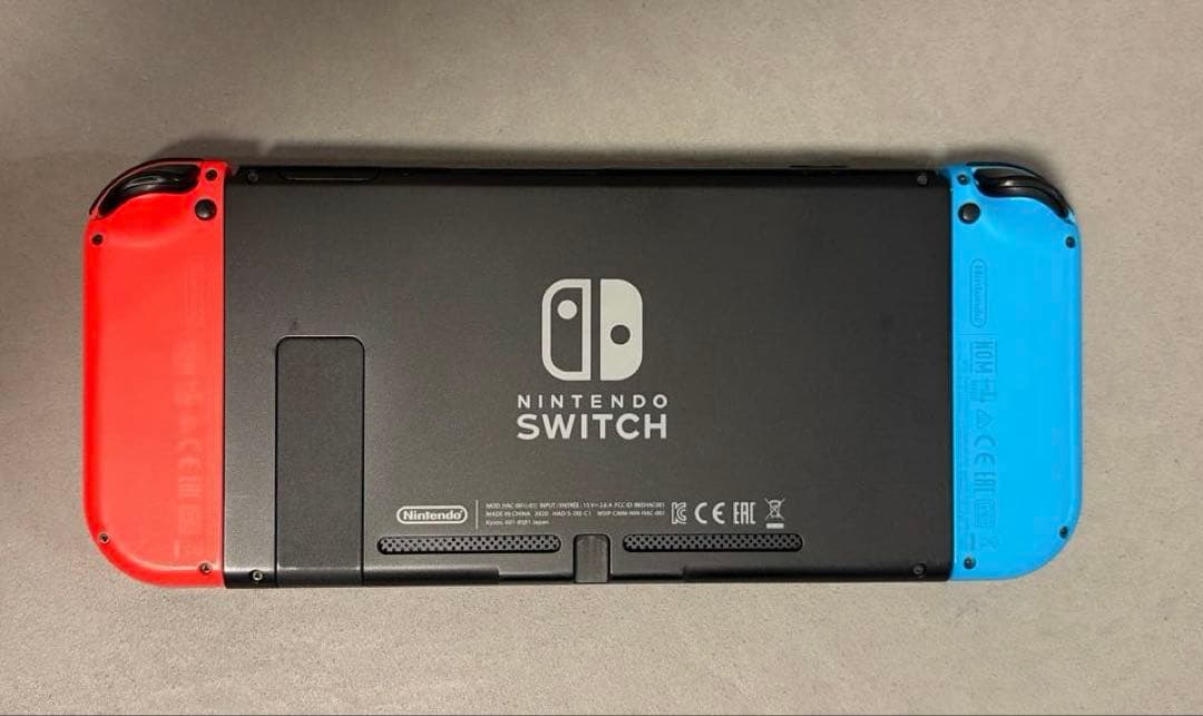 【付属品揃ってます】【初期化済み】Nintendo Switch 本体