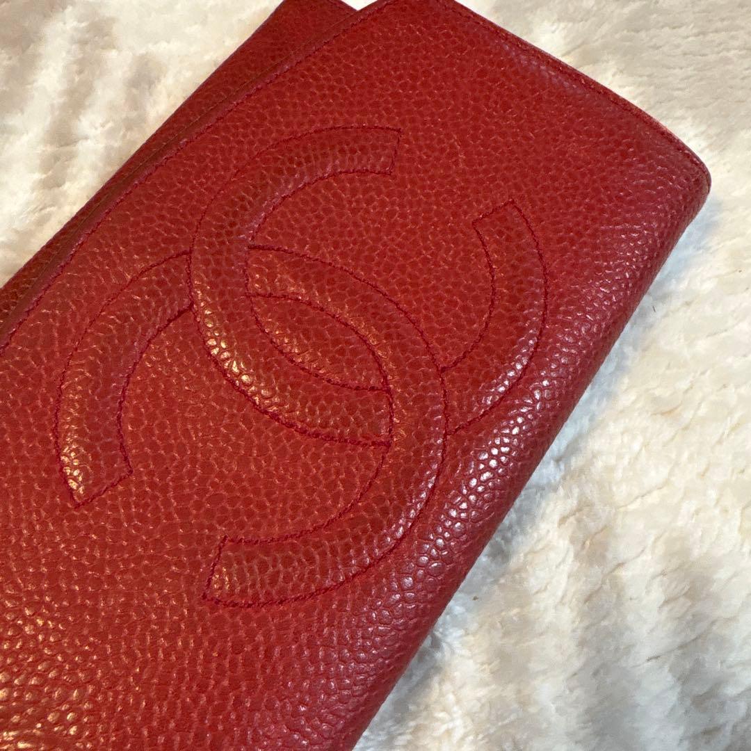 CHANEL/シャネル デカココ 二つ折り財布 キャビアスキン 赤