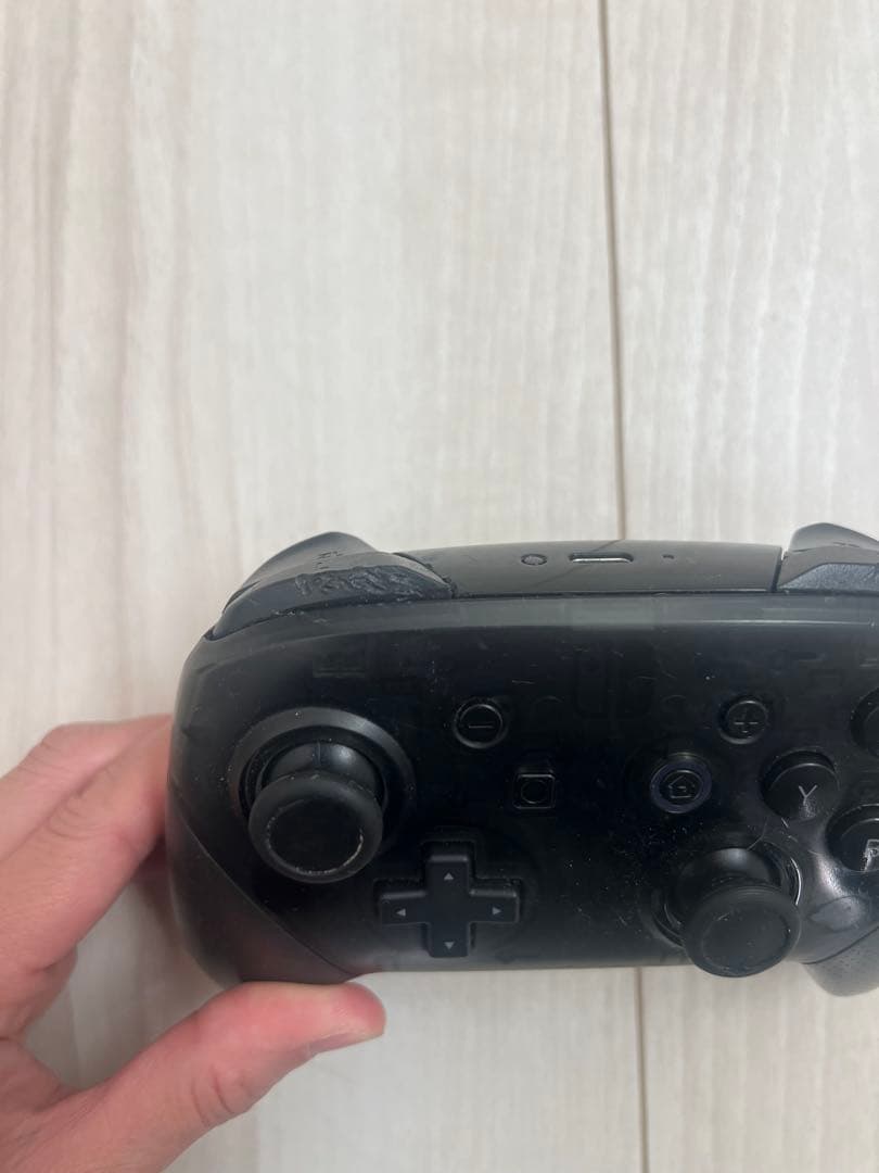 Nintendo Switch 本体、コントローラー