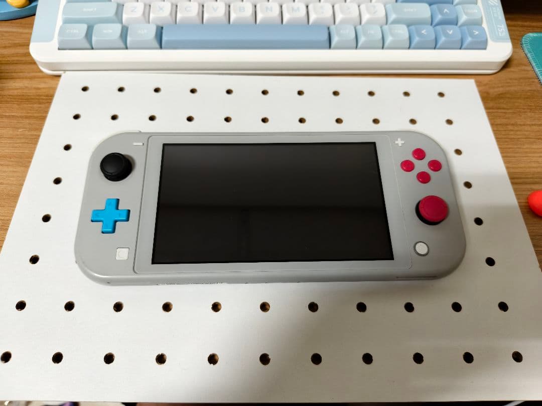 Nintendo Swich Lite ザシアン&ザマゼンタ