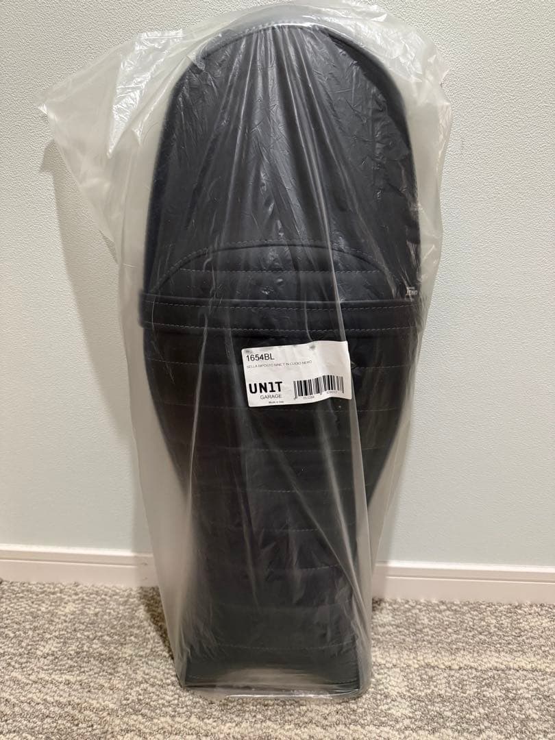 unitgarage カスタムシート　BLACK RnineT