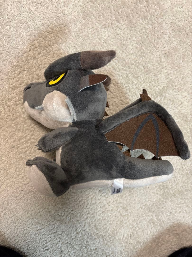 黒竜　ミラボレアス　ぬいぐるみ