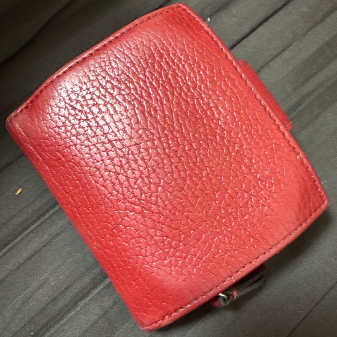 値下げしました　即購入OK GUCCI 二つ折り財布 赤 レザー ゴールド金具