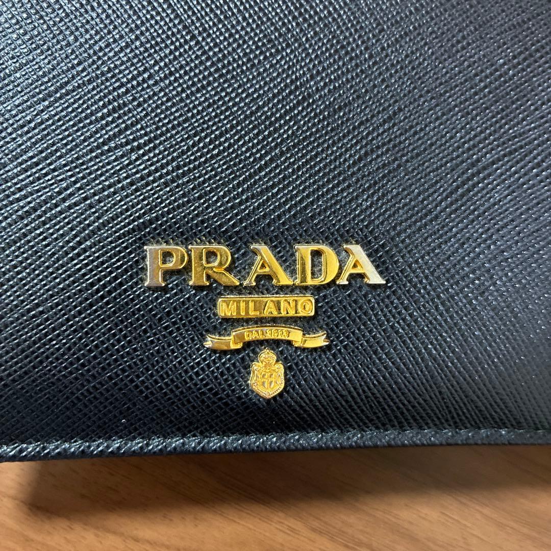 PRADA プラダ 二つ折り財布 サフィアーノレザー ブラック
