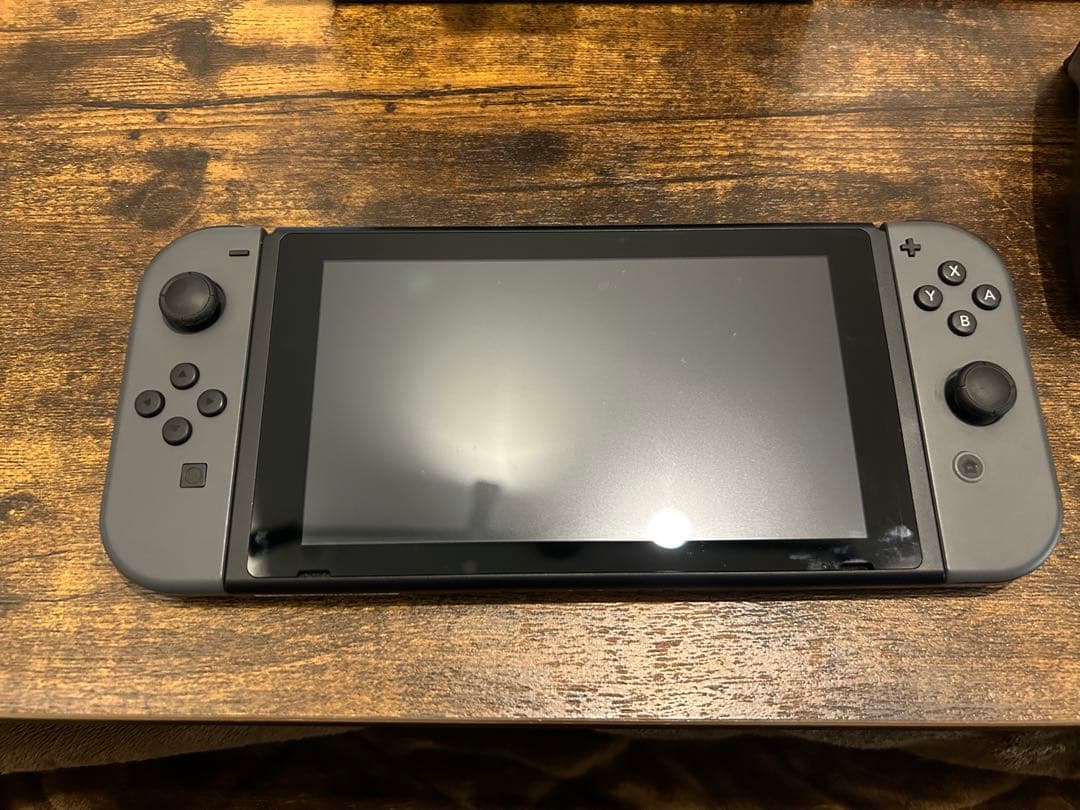 Nintendo Switch 本体 + ゲームソフト2本
