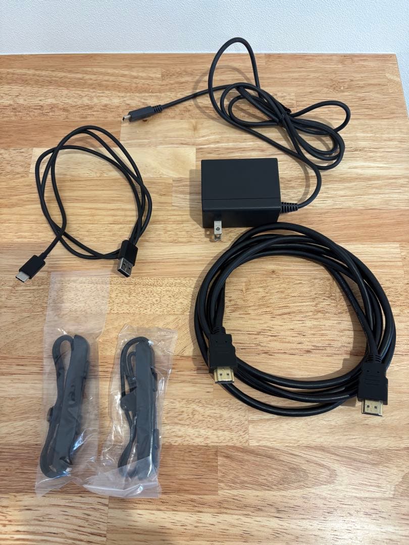 Nintendo Switch本体　 ケース プロコン SDカード128G付き