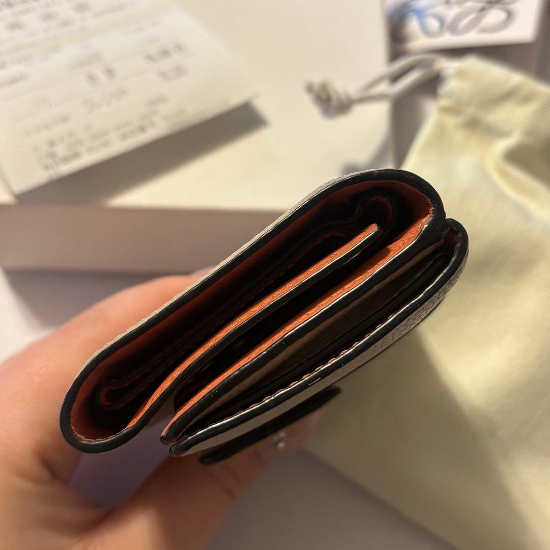 LOEWE 正規品トライフォールドウォレット 三折り ライトオーツ ハニー