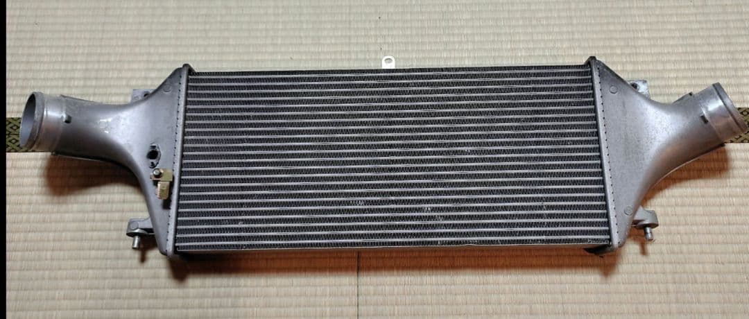 r34 GTR 純正インタークーラー　美品