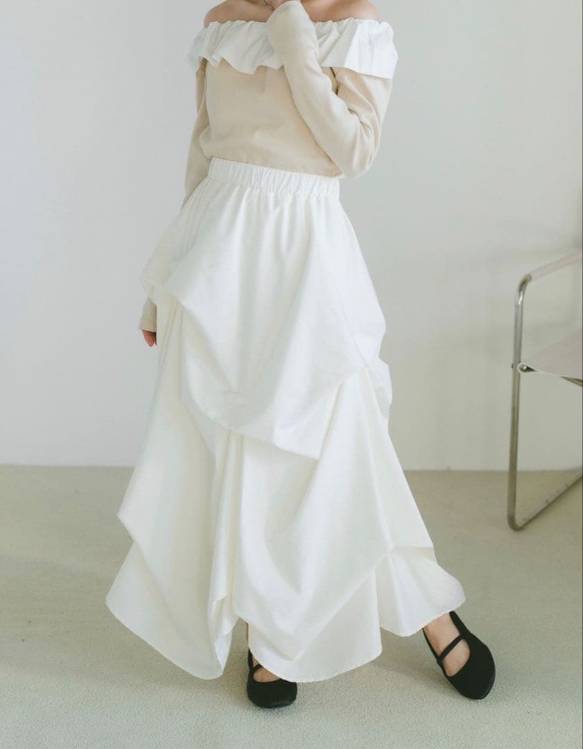 VANNIE U バニーユー　タックデザインスカート　Sサイズ
