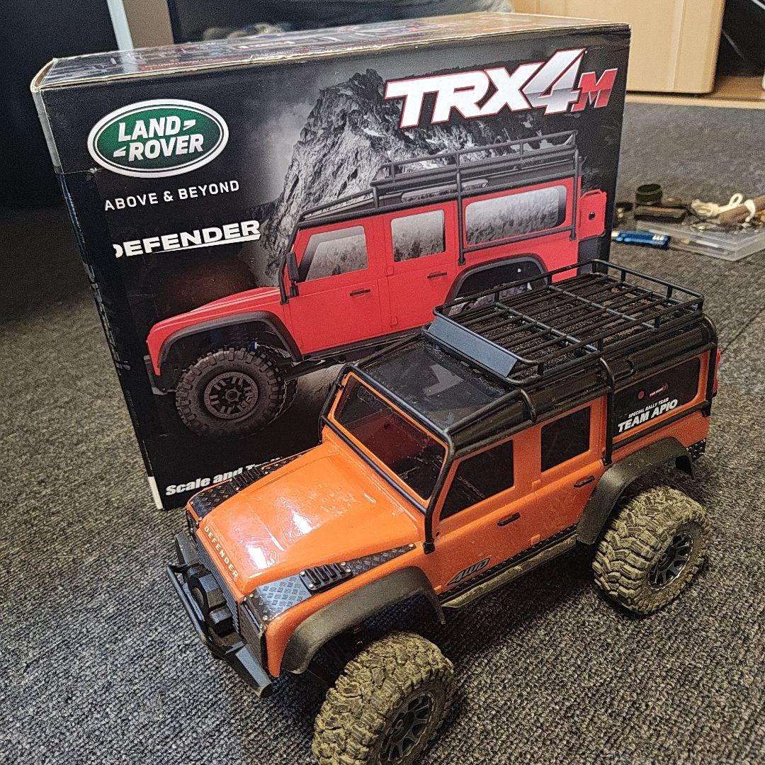TRAXXAS　TRX4M ディフェンダー　たーたたーた