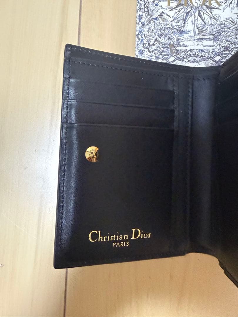 Dior 30 Montaigne Dahlia 財布 二つ折り