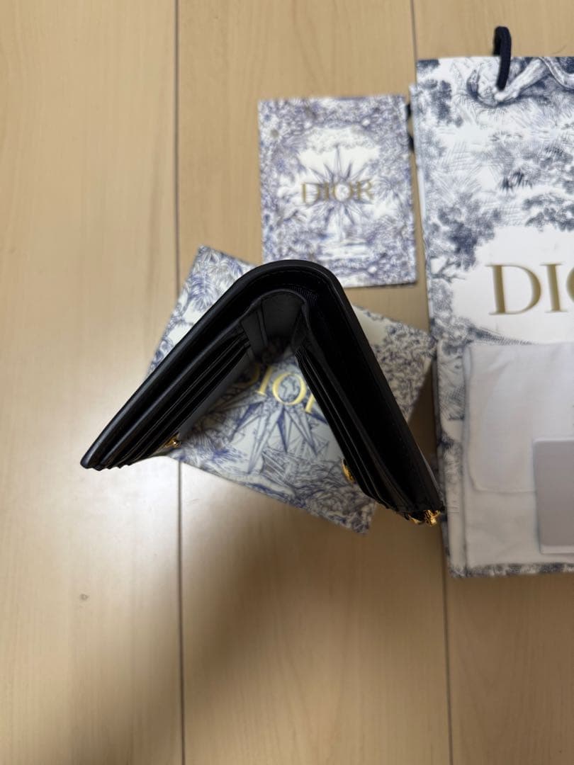 Dior 30 Montaigne Dahlia 財布 二つ折り