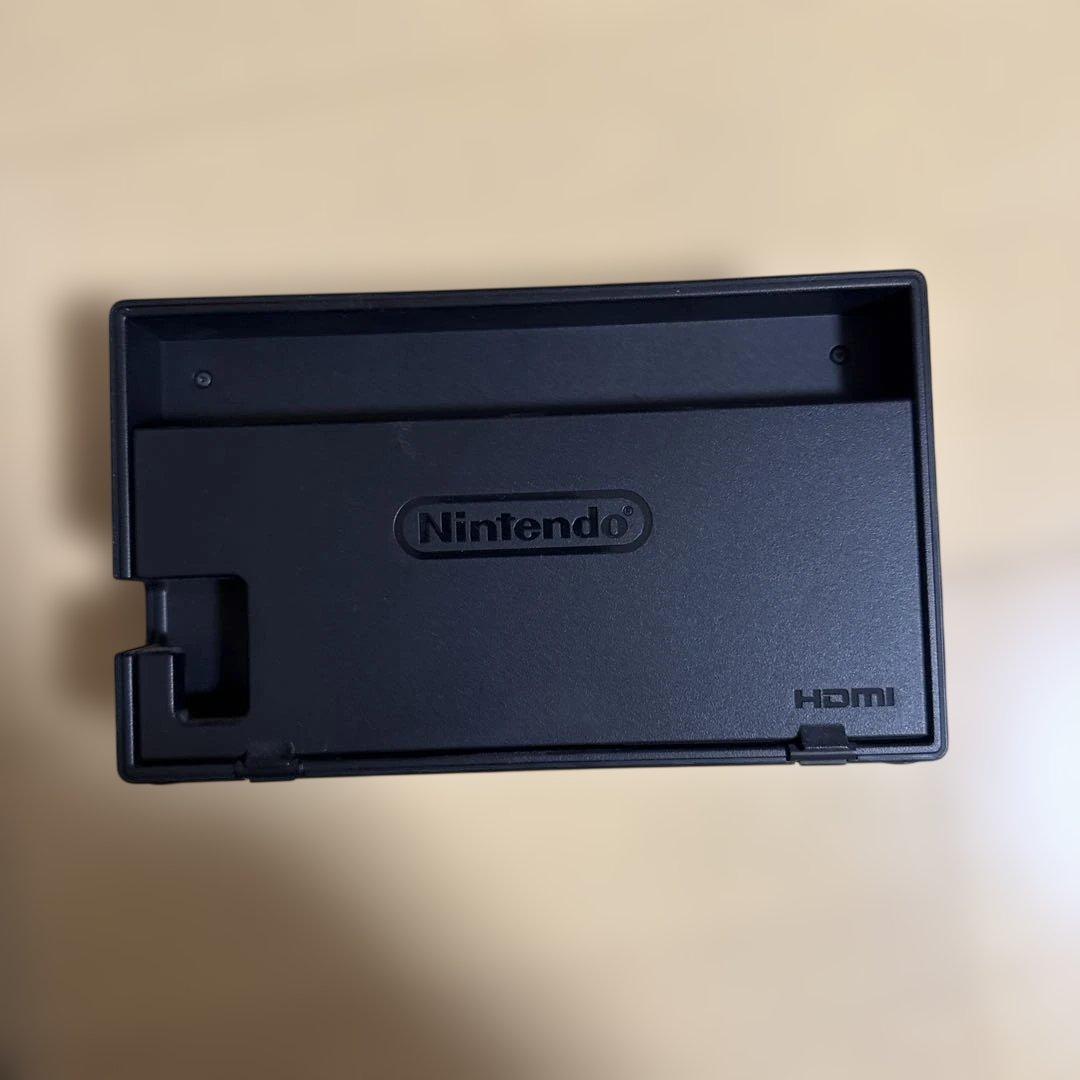Nintendo Switch 本体 充電器 キャリーケース付き