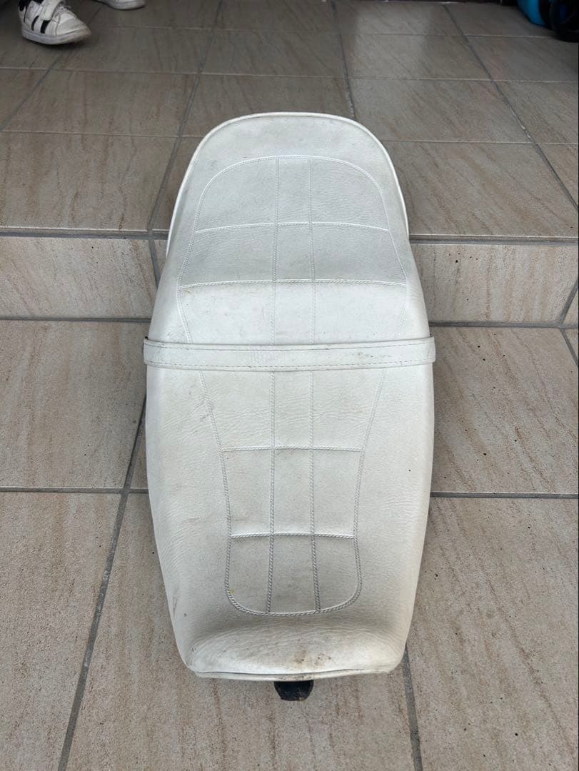 ゼファー400 タックロールシート　白　アンコ抜き