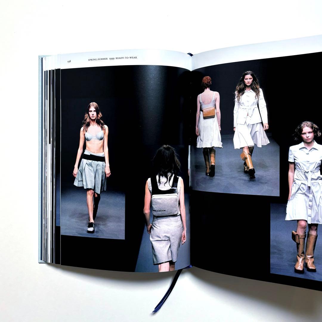 【 新品 】PRADA CATWALK