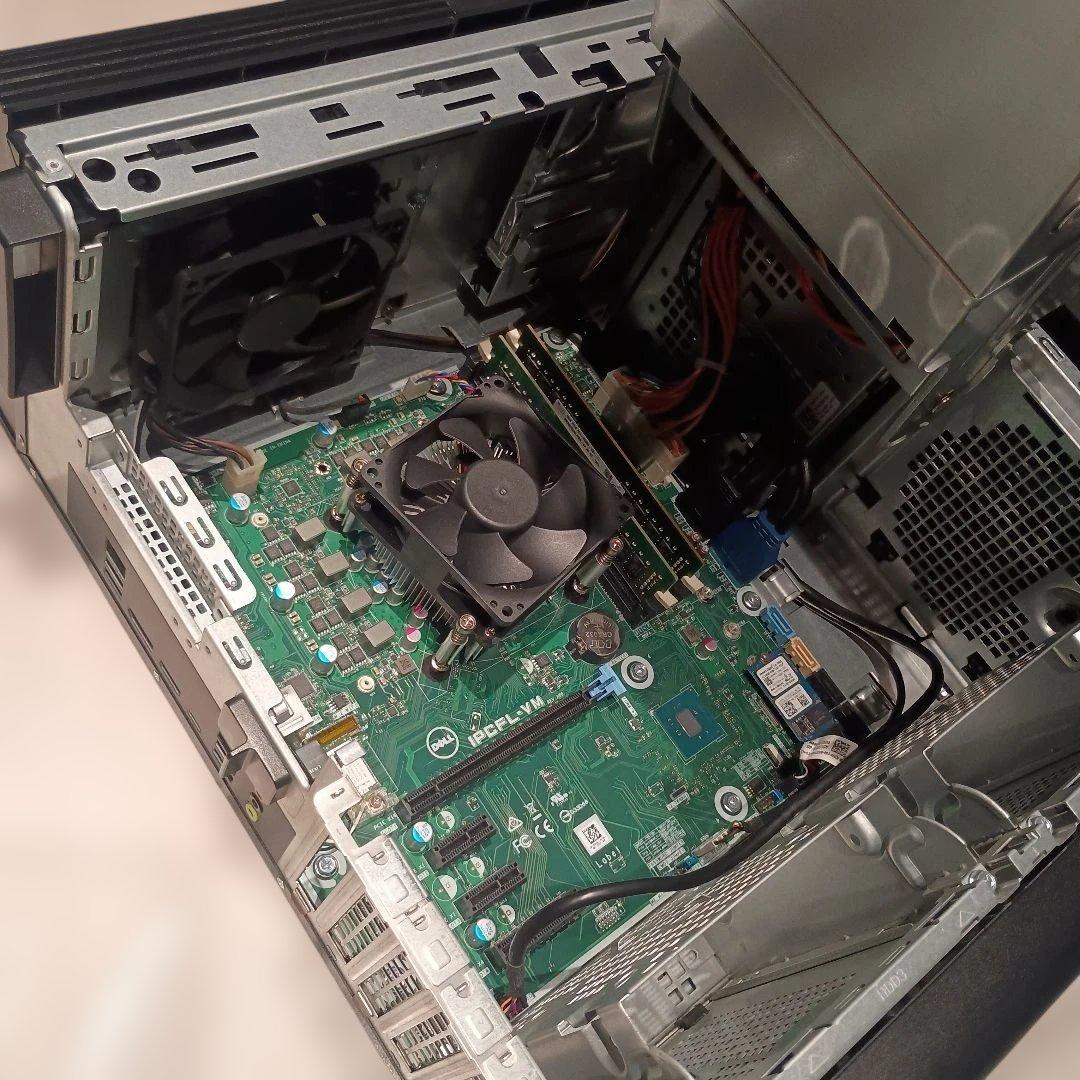 黒*猫様 DELL XPS8930 i7-8700 メモリ32GB M.2SSD