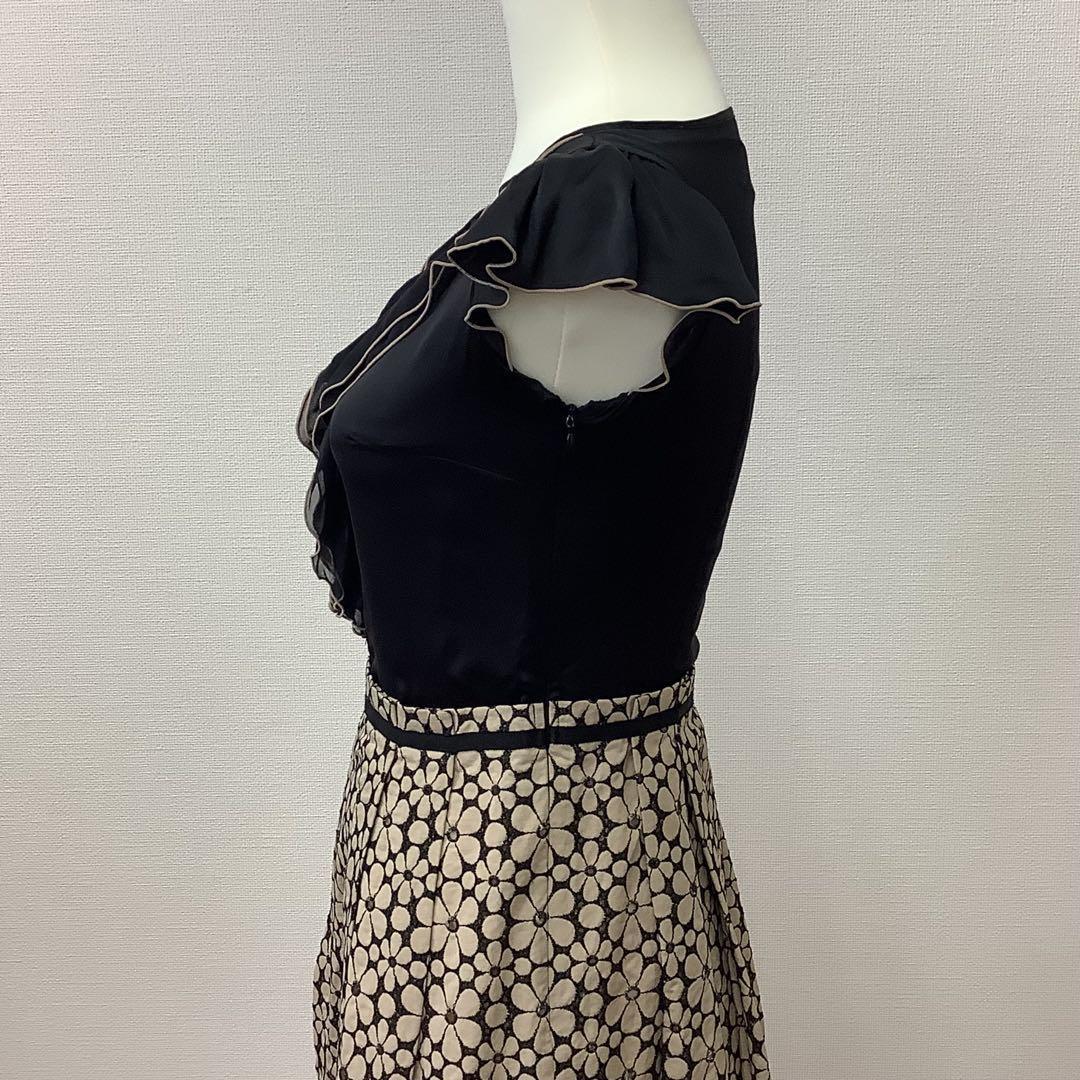 【0】TOCCA ♡ トッカ フラワーレース 切替ワンピース ブラック ベージュ