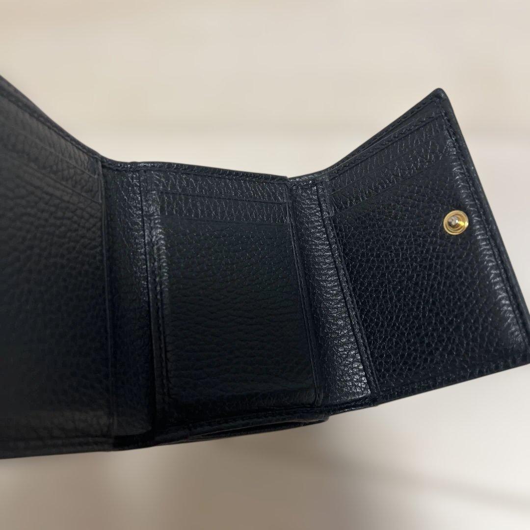 GUCCI 三つ折り財布　ブラック