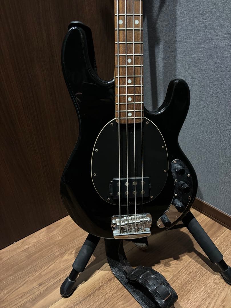 Sterling Ray34 ブラック 4弦エレキベース