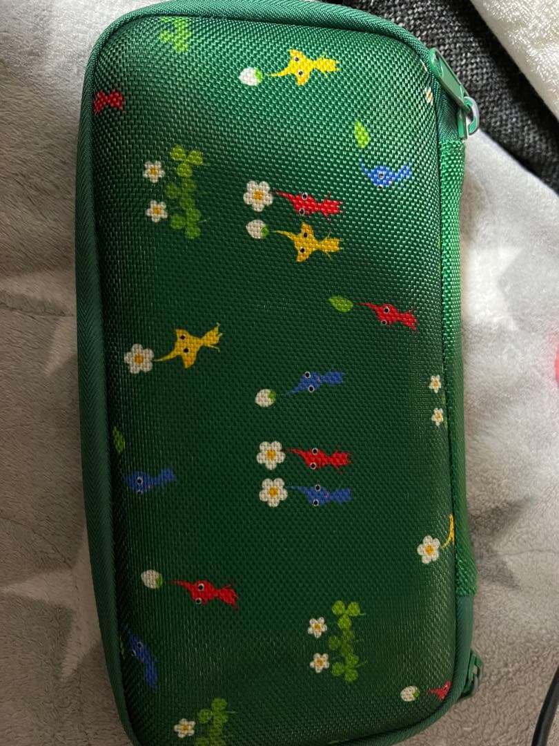 Switchライト(本体のみ)いちご。