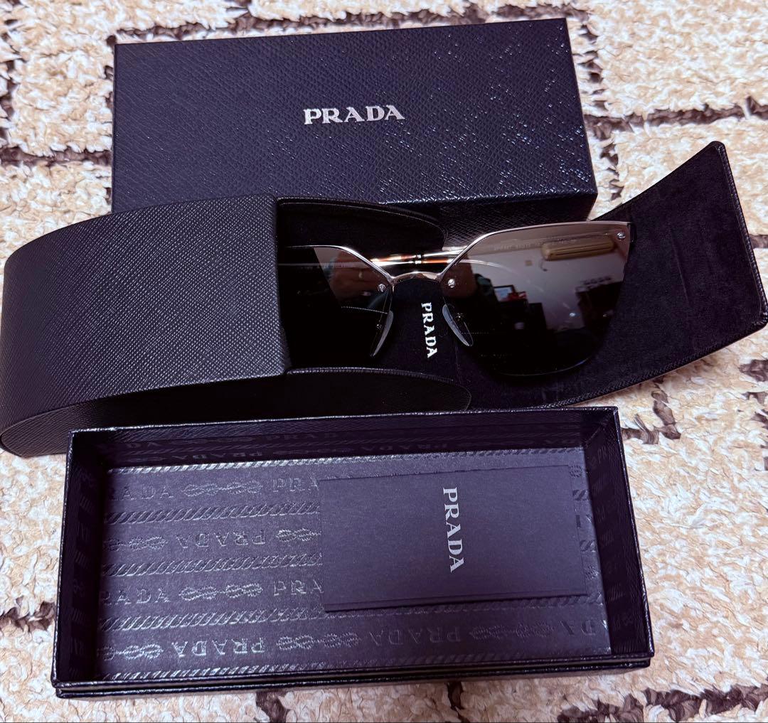 プラダ PRADA ミラーサングラス スクエア メンズ ケース付 シルバー