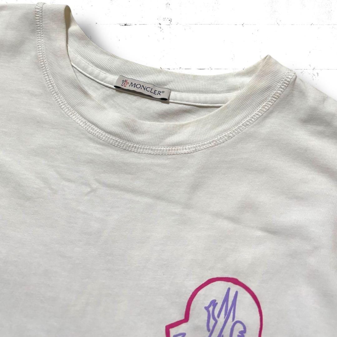 moncler ロゴ入り　半袖Tシャツ　手書きデザイン　バックプリント　トルコ製