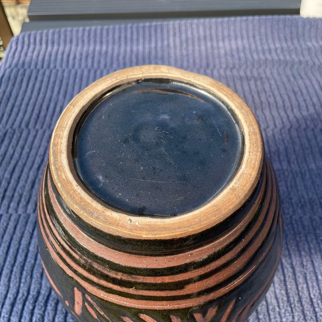 沖縄　壺屋焼　やちむん　陶器　壺　新品未使用　16×26