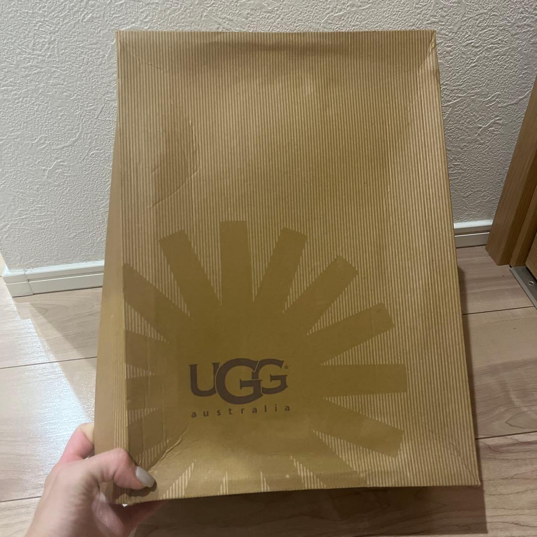 UGG アグ　クラシックミニ　チェスナット　7 24cm