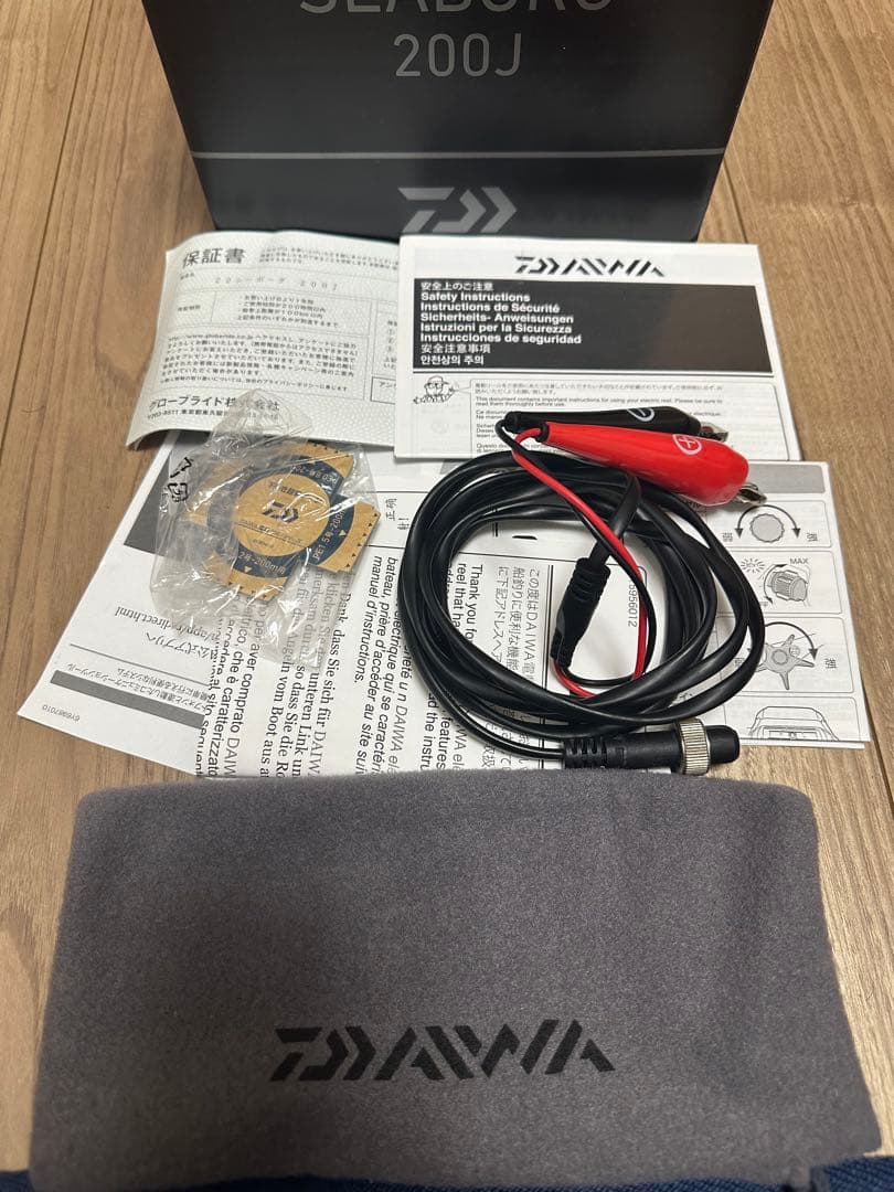 Daiwa ダイワ　SEABORG シーボーグ　200j 2022 右巻